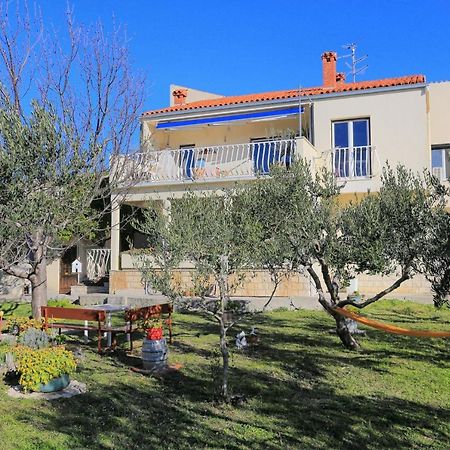 Apartments With A Parking Space Kastel Gomilica, Kastela - 19248 Exterior foto